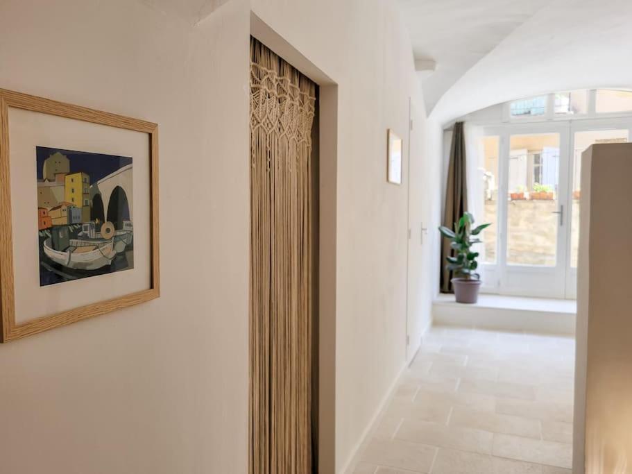 Studio Spacieux De Caractere Montaren-et-Saint-Médiers Εξωτερικό φωτογραφία